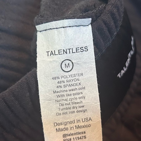 TALENTLESS Boxing Shorts- Black/ Size Medium - Picture 5 of 7